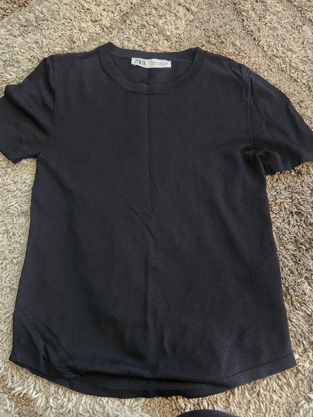 Zara Black Short-Sleeve Crewneck Viscose Blend Knit Tee Medium